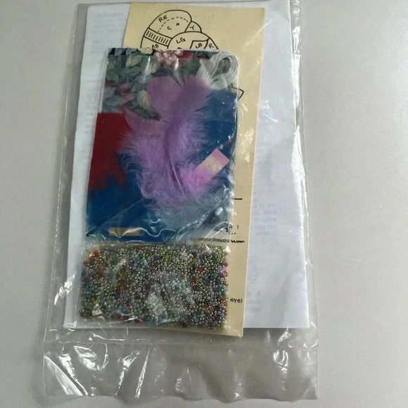 ANN BENSON NEW SEALED PARROT PIN KIT B018, BEADS CRYSTALS TURQUIOSE AMETHYST - Picture 8 of 12